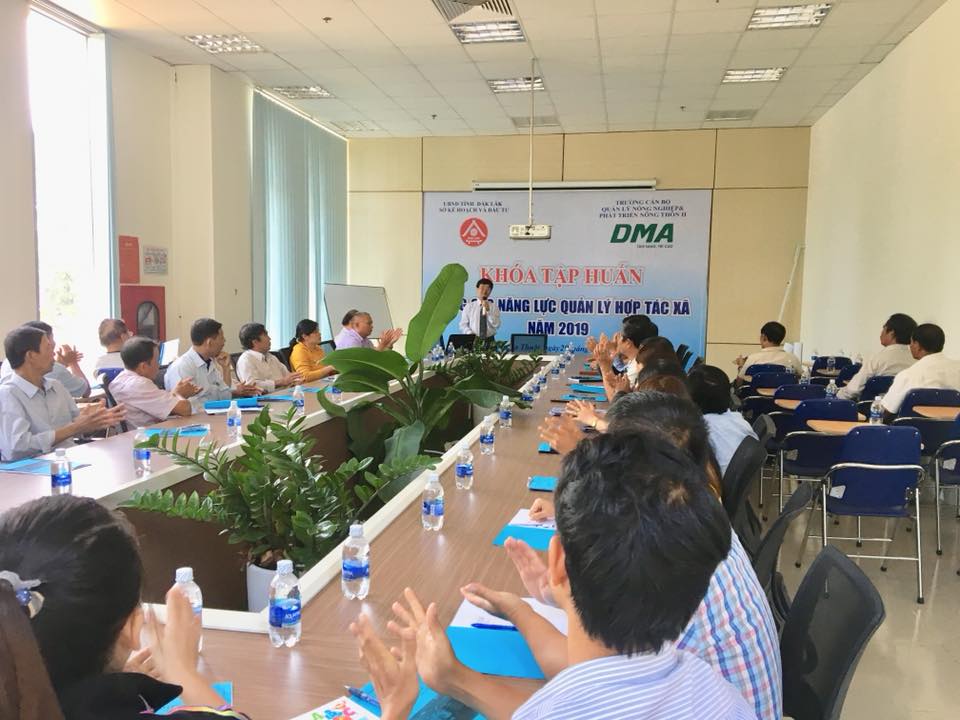 Tập huấn về nâng cao năng lực cho các thành viên Hợp tác xã